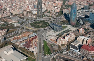 Vista aérea actual de la Plaza de las Glòries Catalanes. Fuente: Ayuntamiento de Barcelona