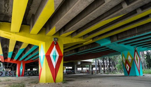 San Cristóbal, un puente de colores