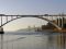 Oporto, el skyline de los puentes. El puente de la Arrábida
